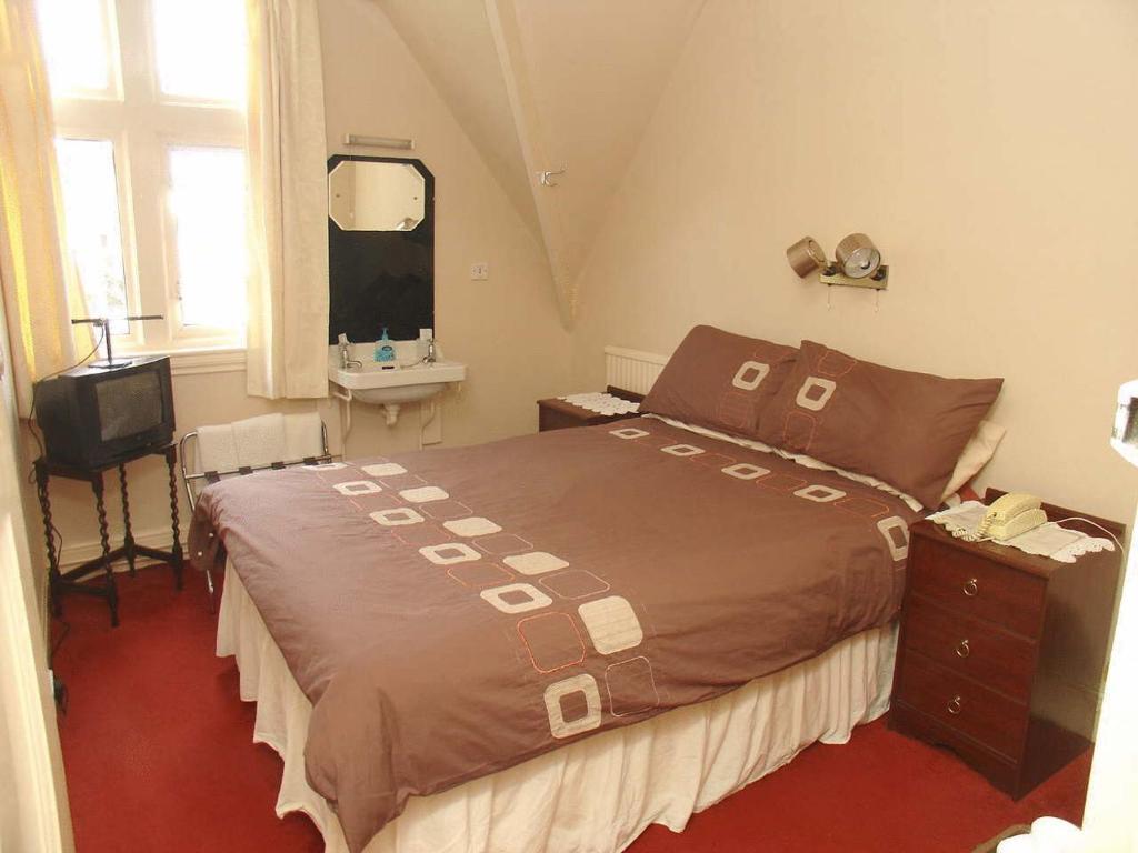 Awentsbury Hotel Near Birmingham University Habitación foto